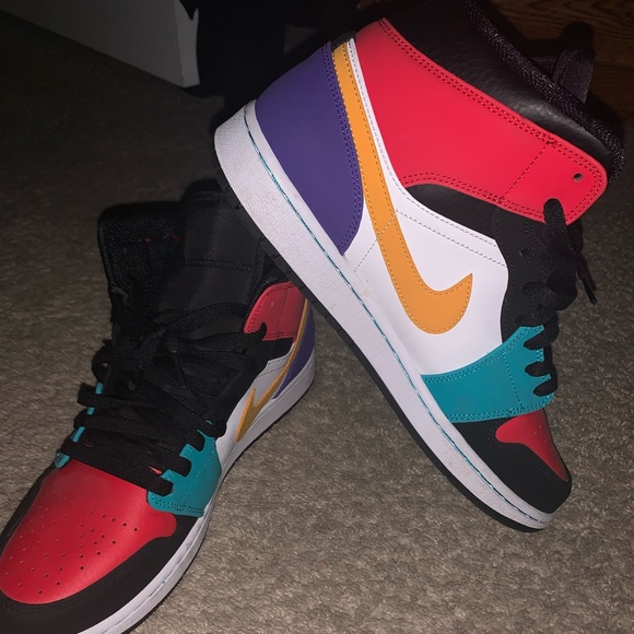 jordan 1 mid nostalgia